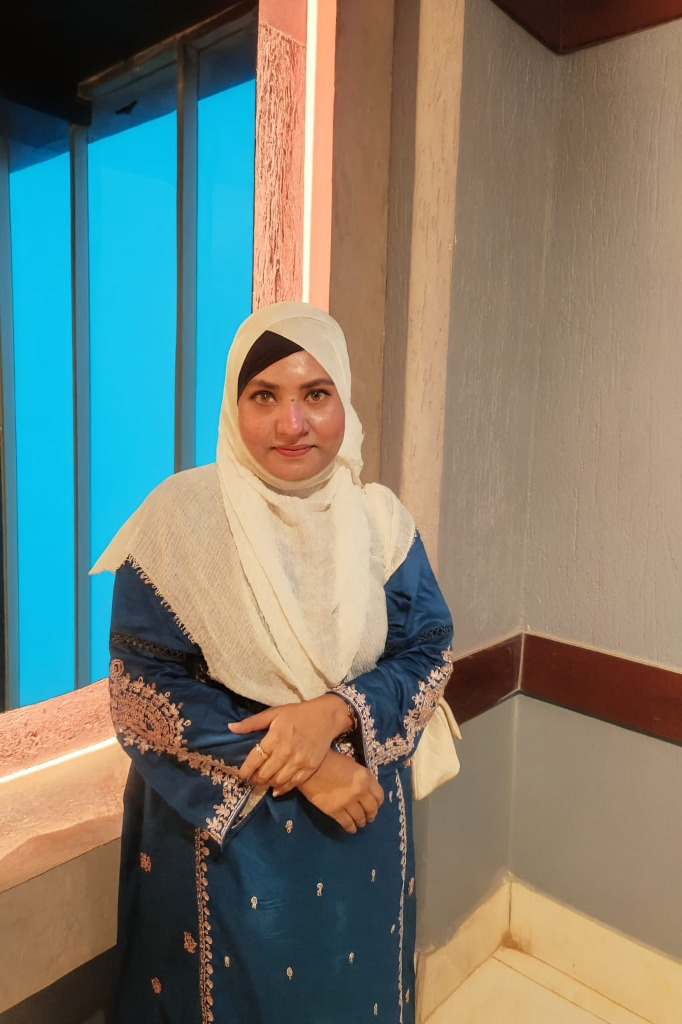 Ayesha Hossain